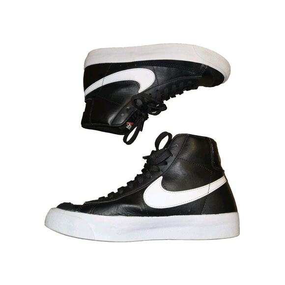 Nike Other - Kids Boys Nike Blazer Mid Black 4.5Y EUC 4/02/20 DA4086-002